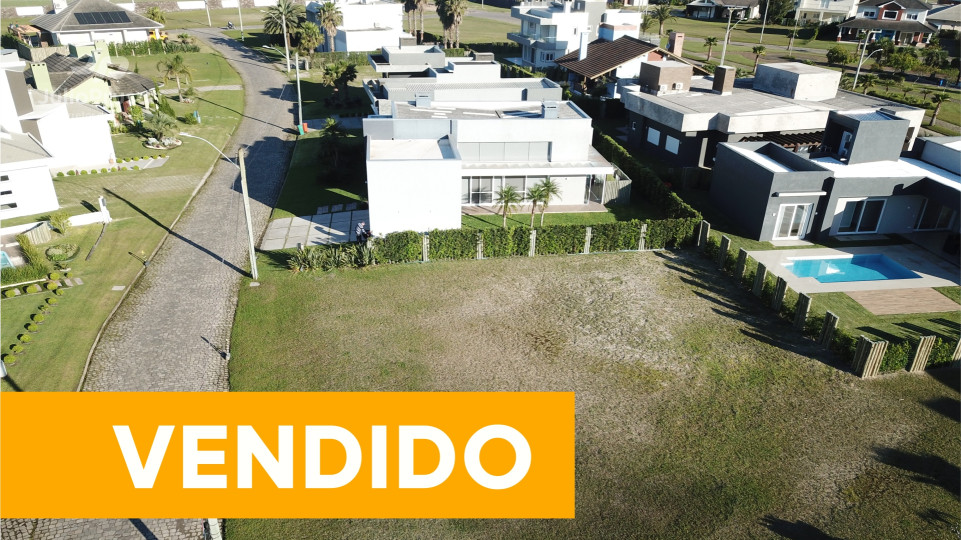 Terreno de esquina